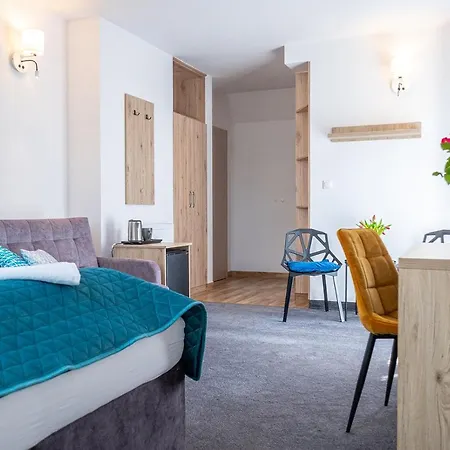 Nova Fala Bed & Breakfast 3*