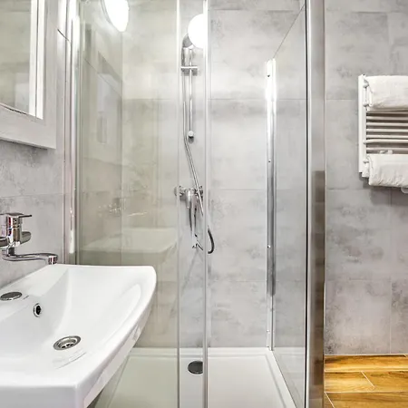 Nova Fala Bed & Breakfast 3*
